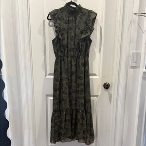 Steve Madden Olive Floral Maxi Dress